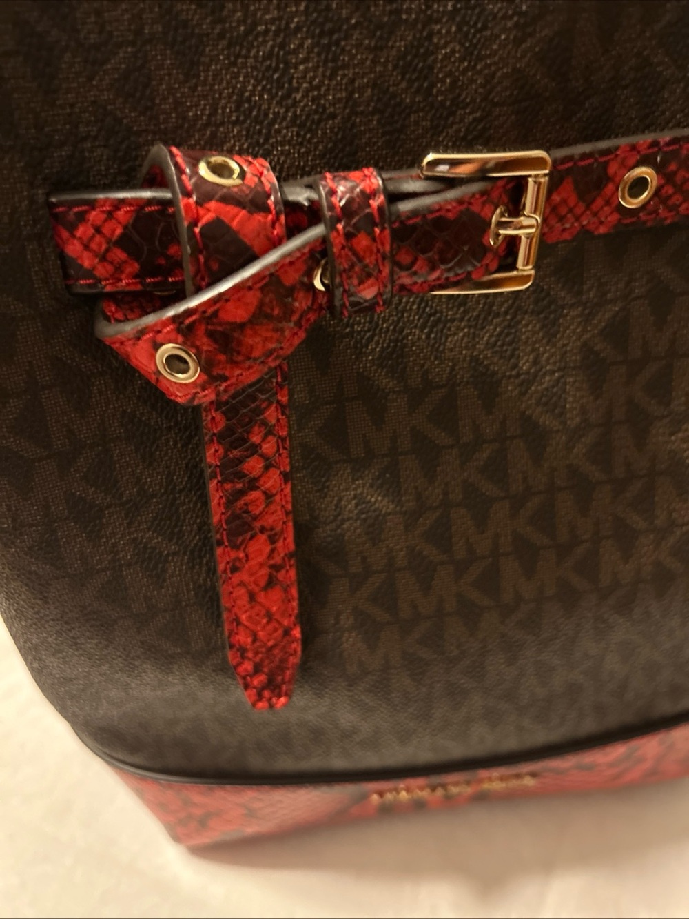 Michael Kors Emilia Small Bucket Bag Brown and Red Snake-Trim w/Belt Style Strap - Picture 5 of 9